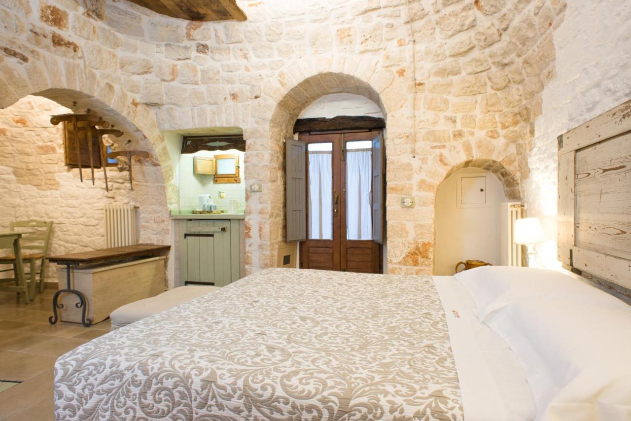 Trulli Holiday Albergo Diffuso Alberobello Luaran gambar