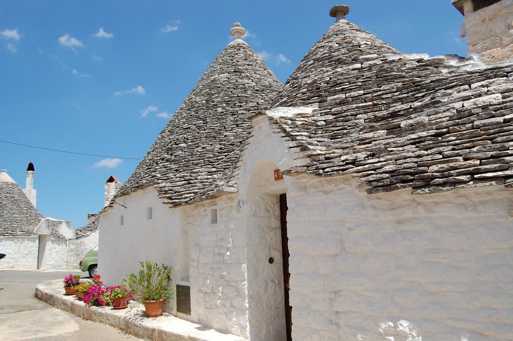 Trulli Holiday Albergo Diffuso Alberobello Bilik gambar