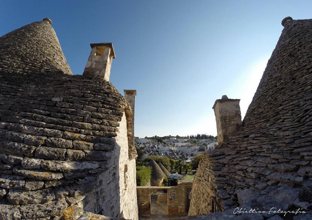 Trulli Holiday Albergo Diffuso Alberobello Luaran gambar