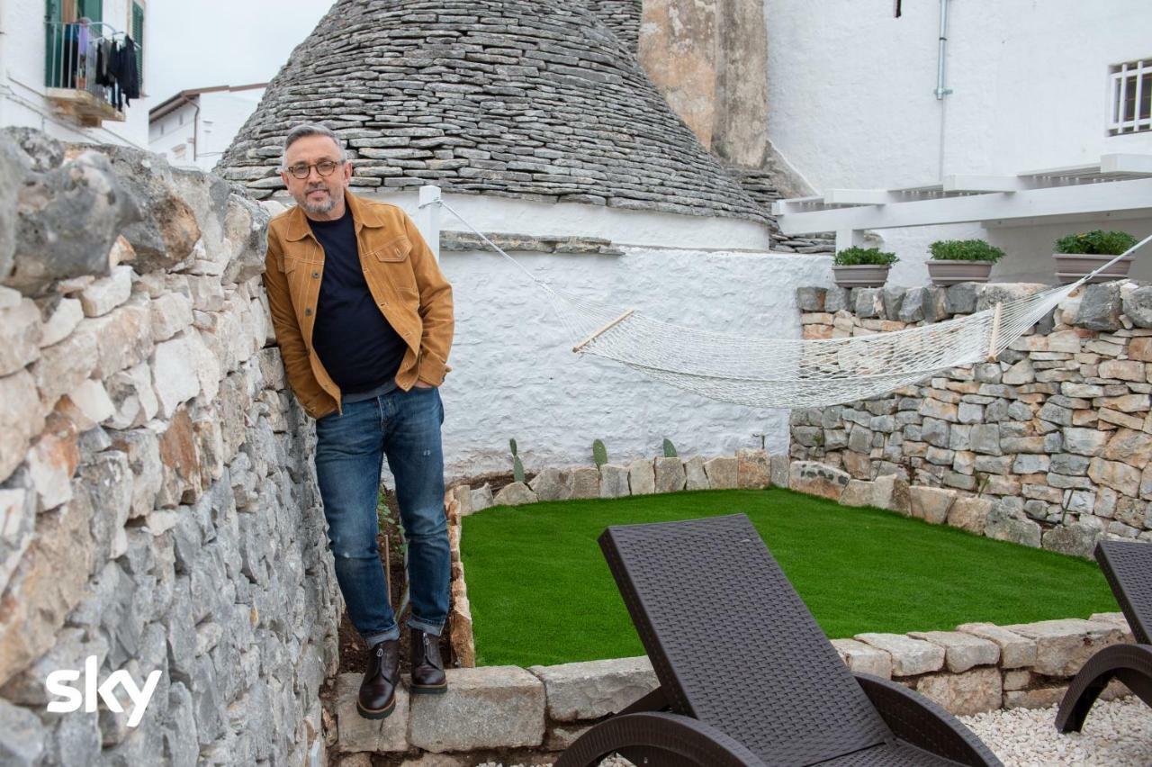 Trulli Holiday Albergo Diffuso Alberobello Luaran gambar