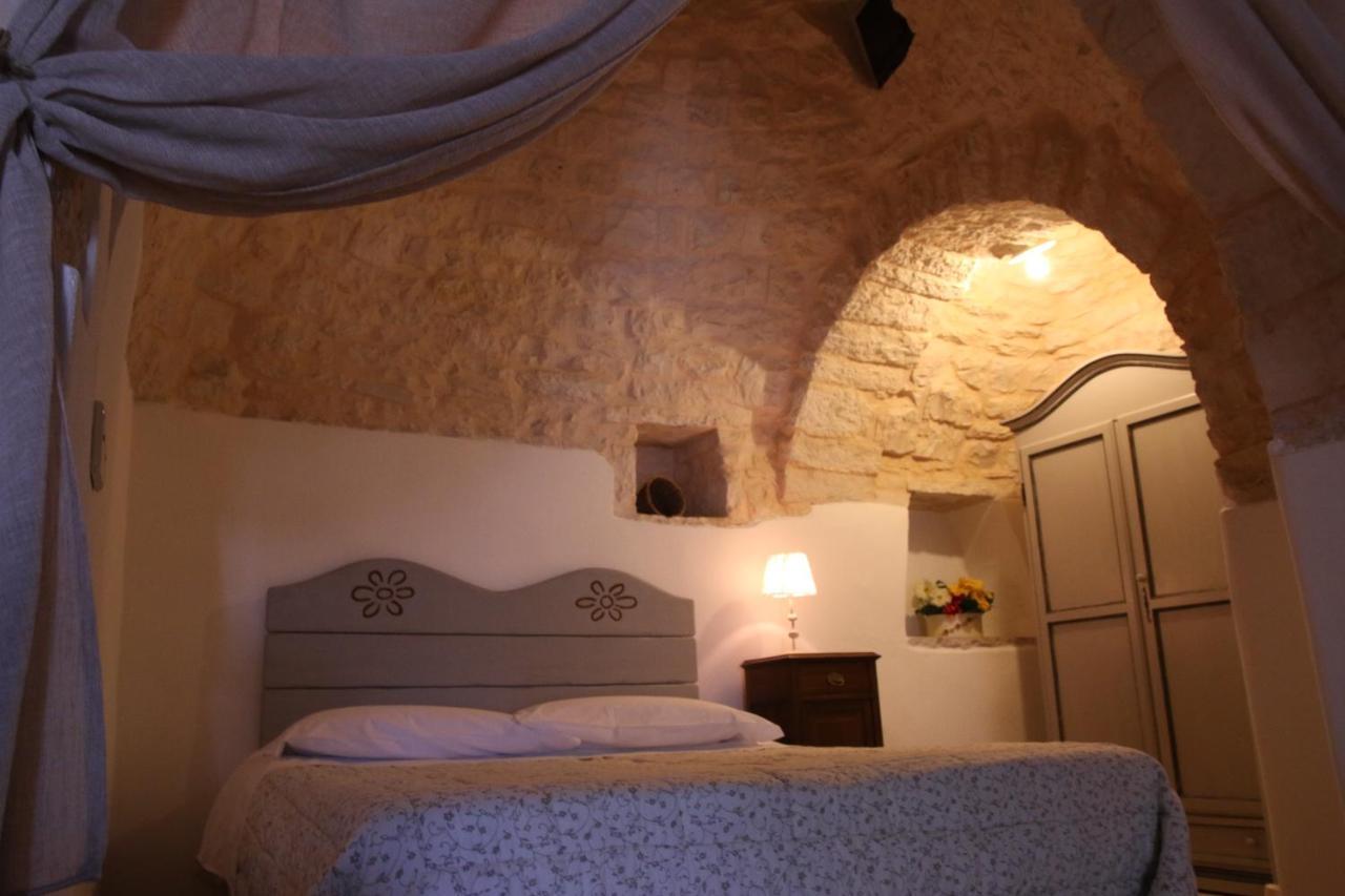 Trulli Holiday Albergo Diffuso Alberobello Luaran gambar